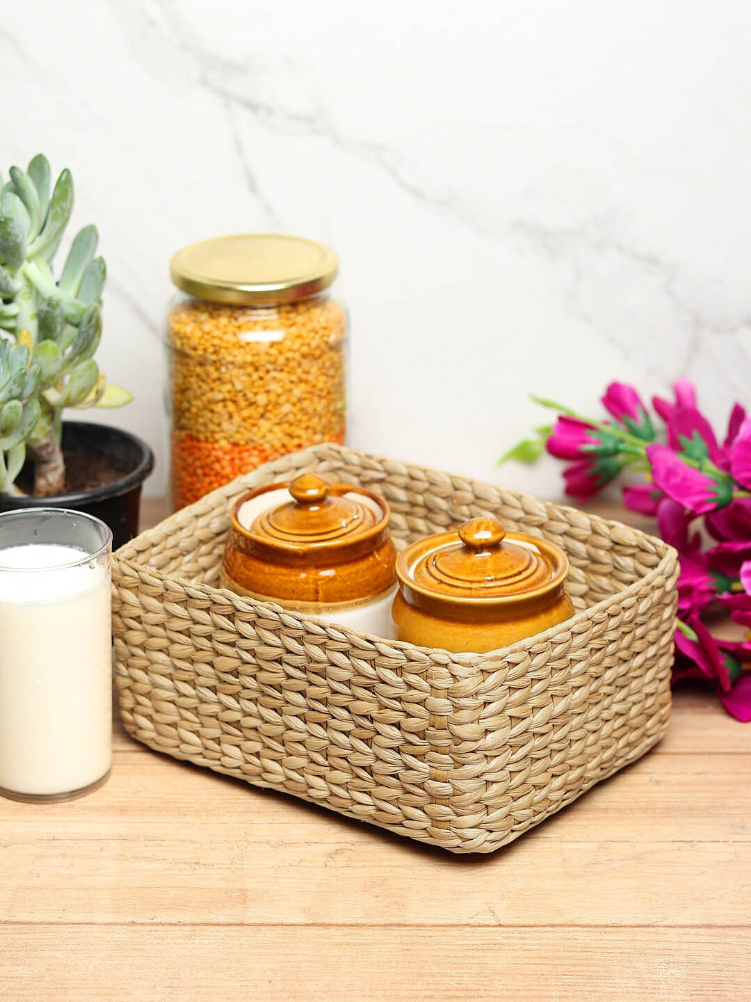 

HABERE INDIA Beige Coloured Hand Crafted Kouna Grass Tray