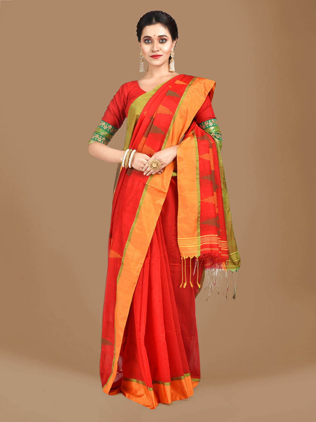

Mitera Red Woven Design Cotton Blend Saree