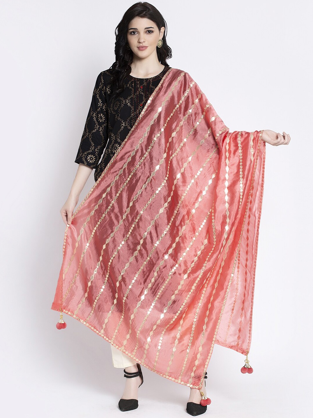 

Clora Creation Women Peach-Coloured & Gold-Coloured Striped Gotta Patti Dupatta