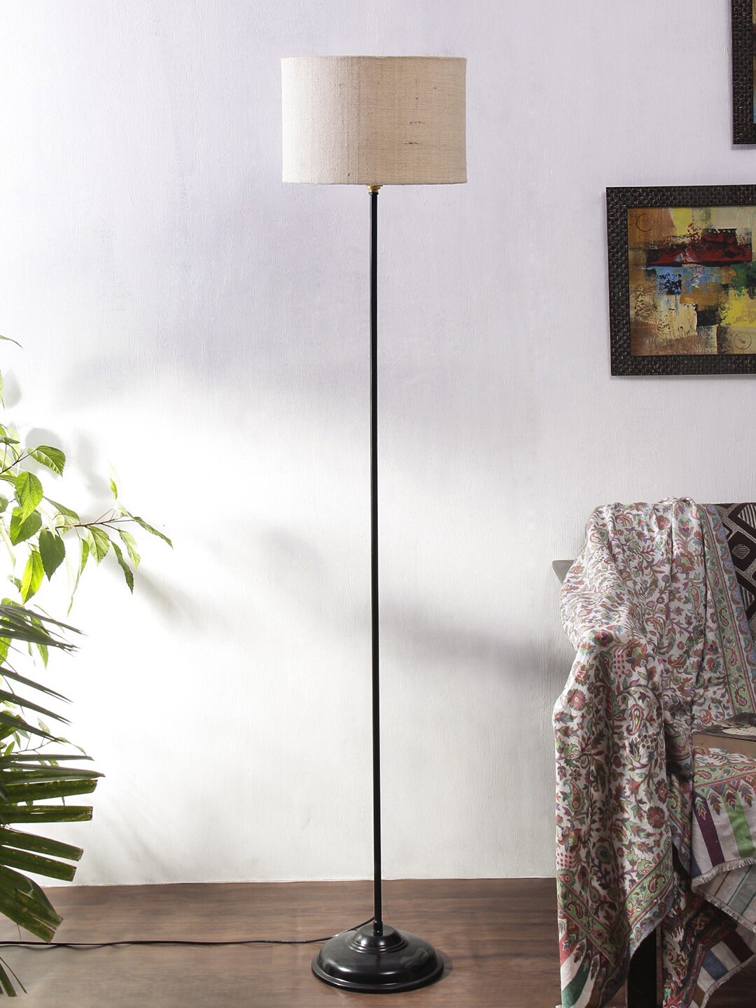 

Devansh Off-White & Black Solid Iron Club Lamp