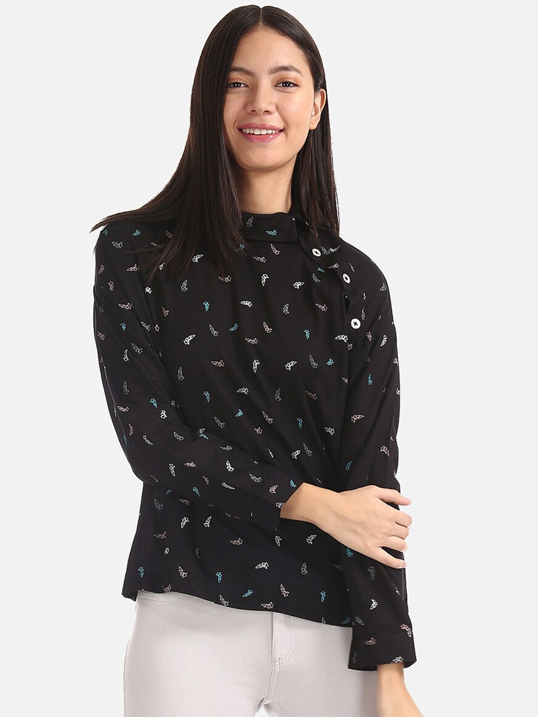 

Cherokee Women Black Printed Top