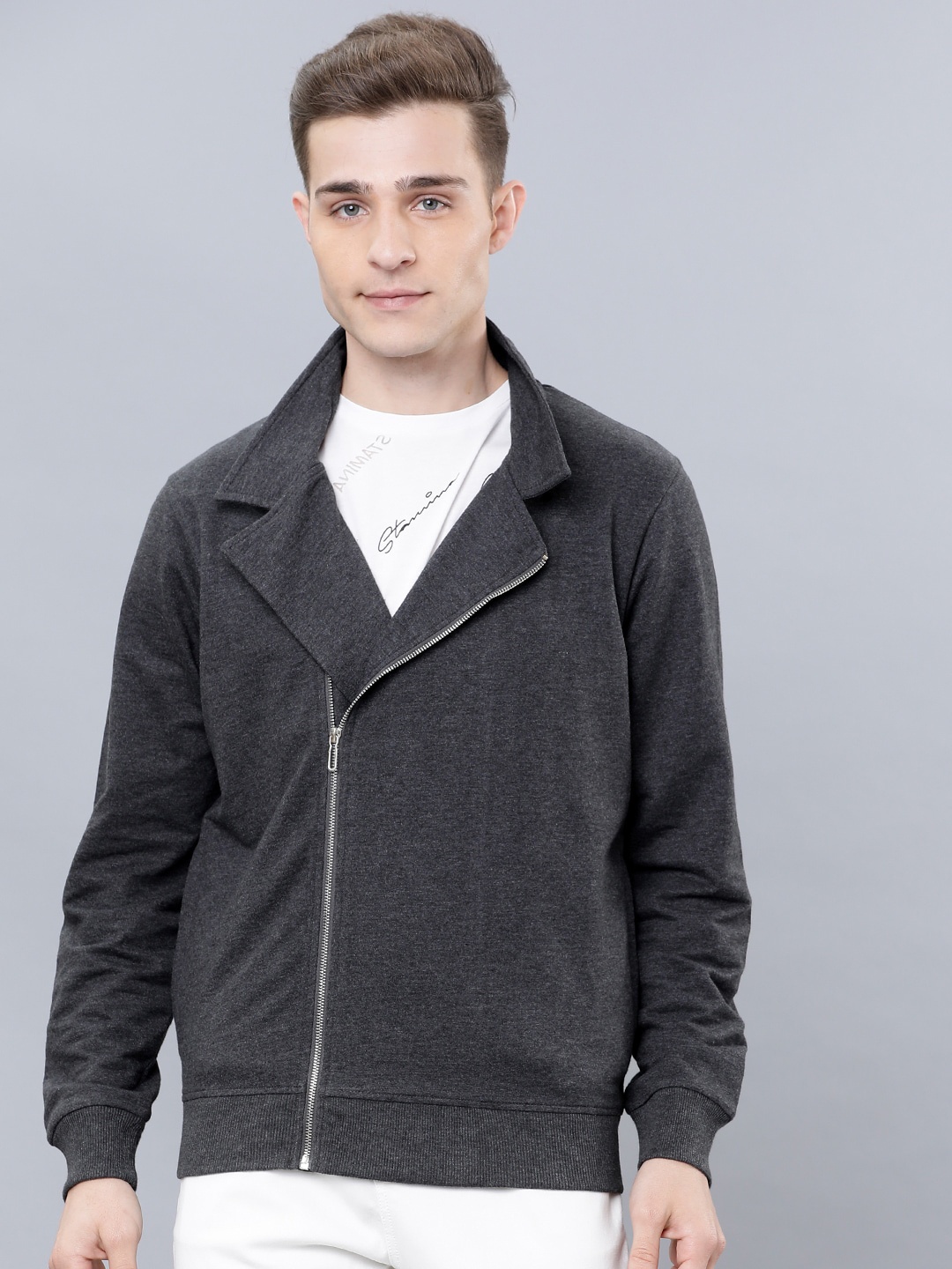 

HIGHLANDER Men Charcoal Solid Hooded Sweatshirt