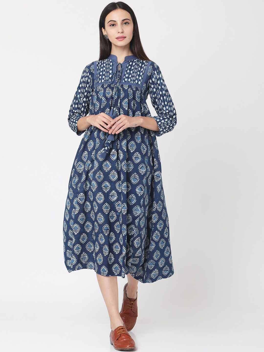 

Saanjh Women Navy Blue Printed A-Line Dress