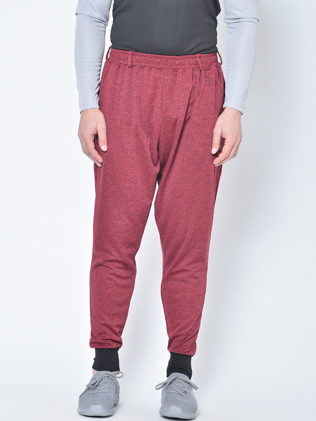 

CHKOKKO Men Red Solid Knitted Training or Gym Joggers