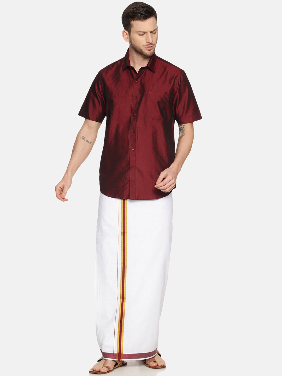 

Ramraj Men Maroon Half Sleeves Solid Cotton Blend Shirt & Dhoti Set