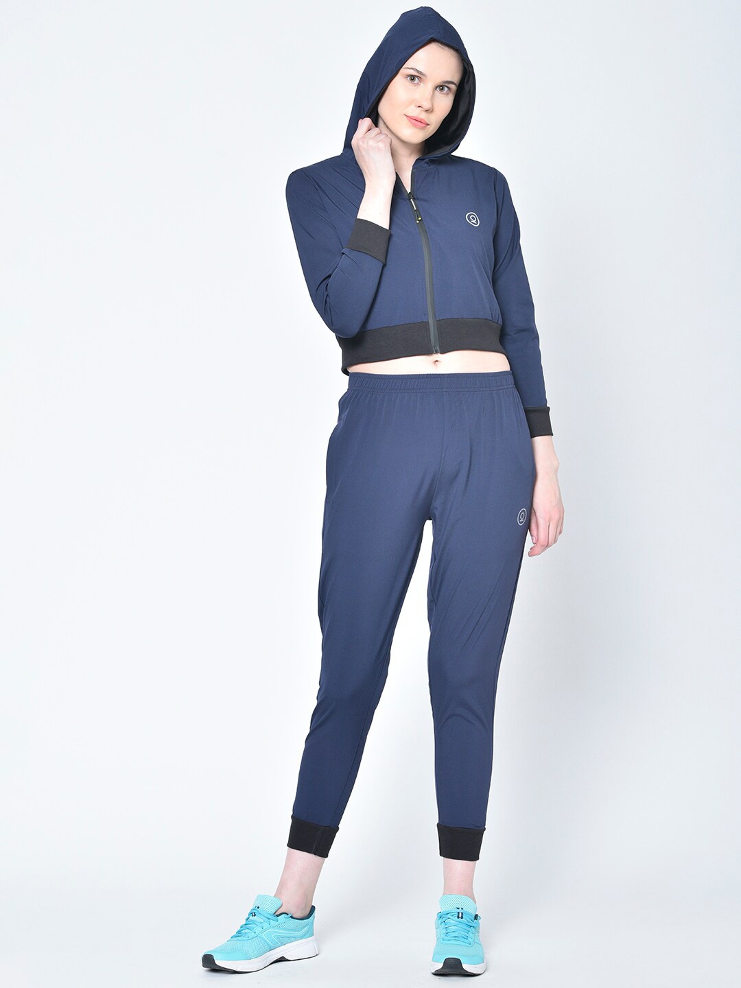 

Chkokko Women Navy Blue & Black Solid Hooded Tracksuit