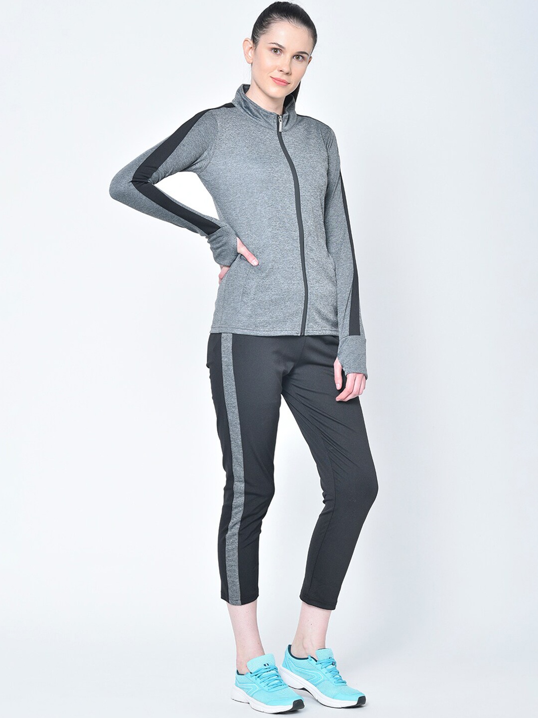 

Chkokko Women Grey Melange & Black Solid Tracksuit
