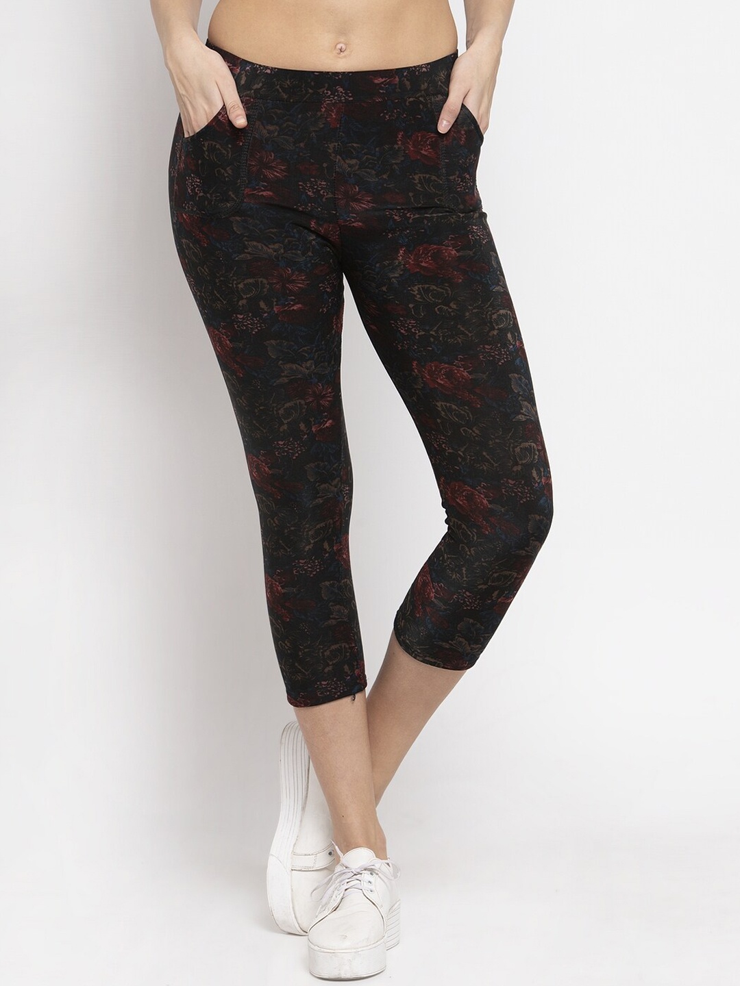KLOTTHE Women Black & Red Floral Printed Jeggings