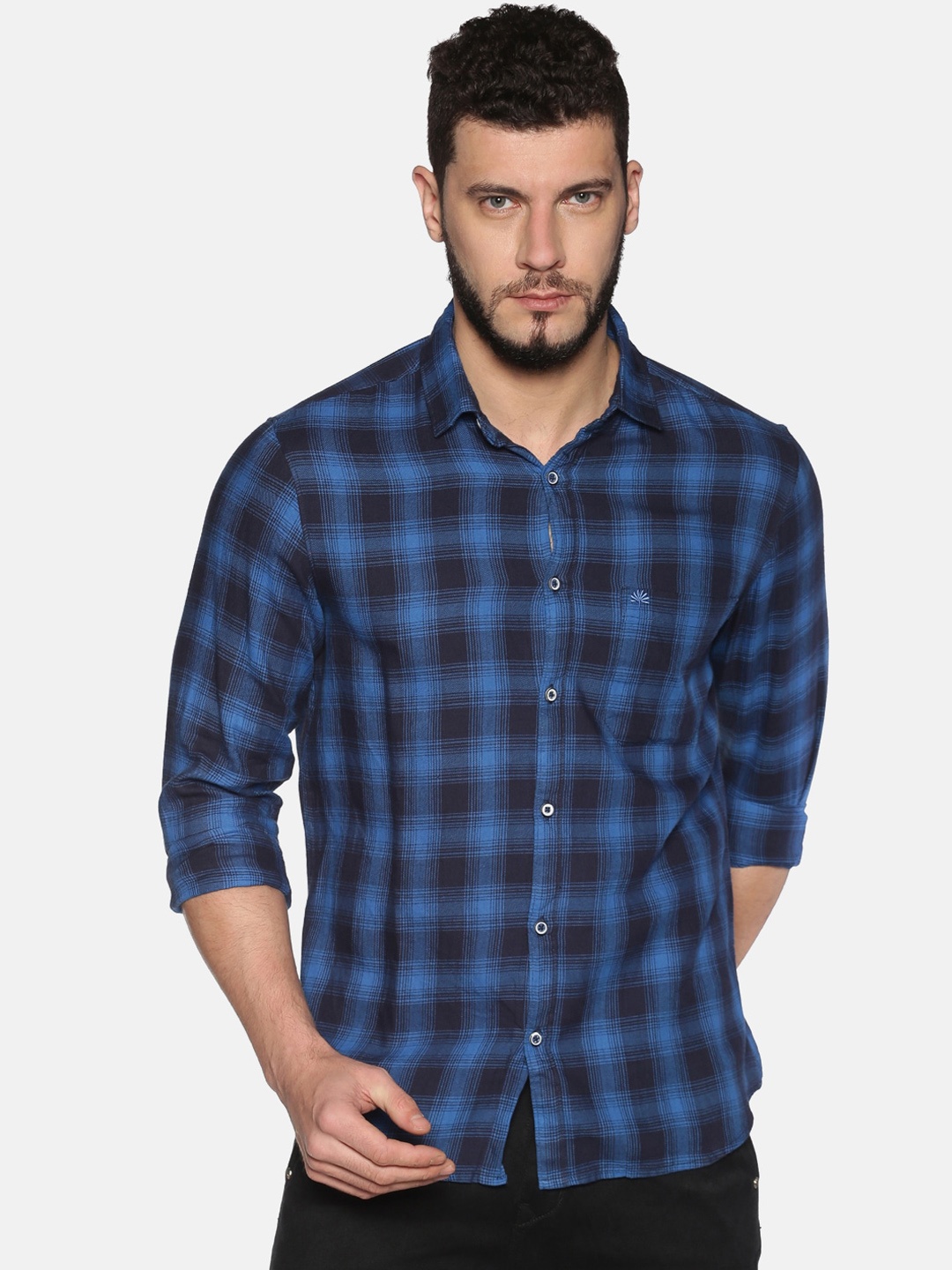 

Chennis Men Blue Slim Fit Checked Casual Shirt