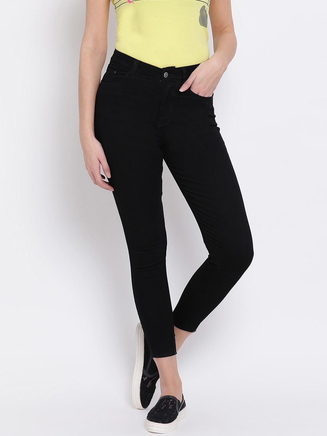 

Code 61 Women Black Skinny Fit Jeans