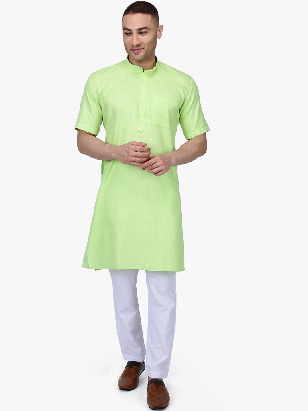 

RAJUBHAI HARGOVINDAS Men Lime Green Cotton Kurta