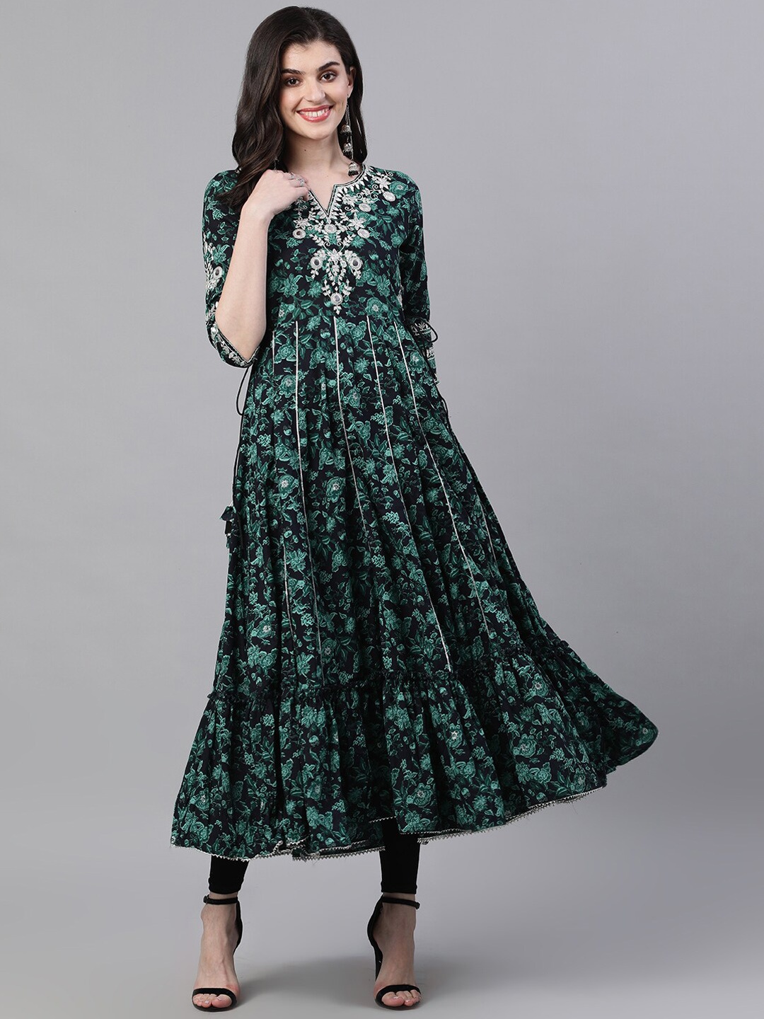 

Ishin Women Black & Black Printed Anarkali Kurta