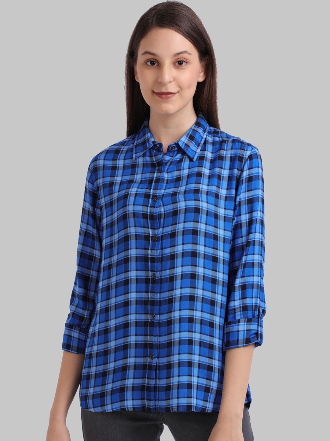 

Parx Women Blue & Black Regular Fit Checked Casual Shirt