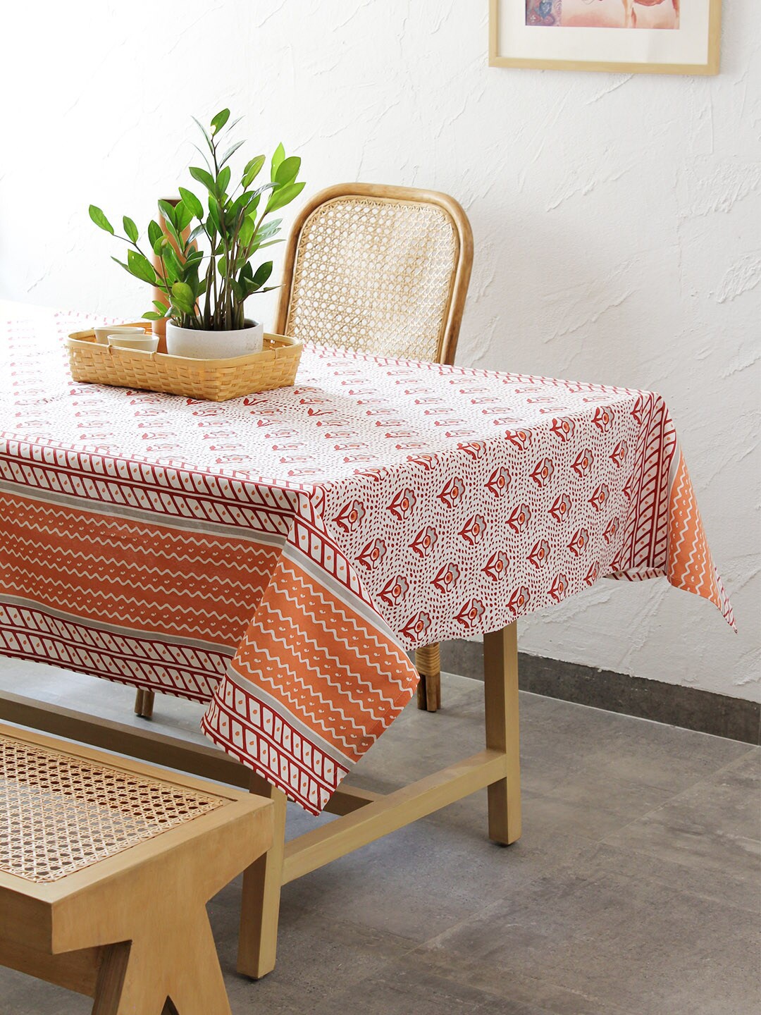 

House This White & Red Printed Sarovar 6-Seater Rectangular Table Cover