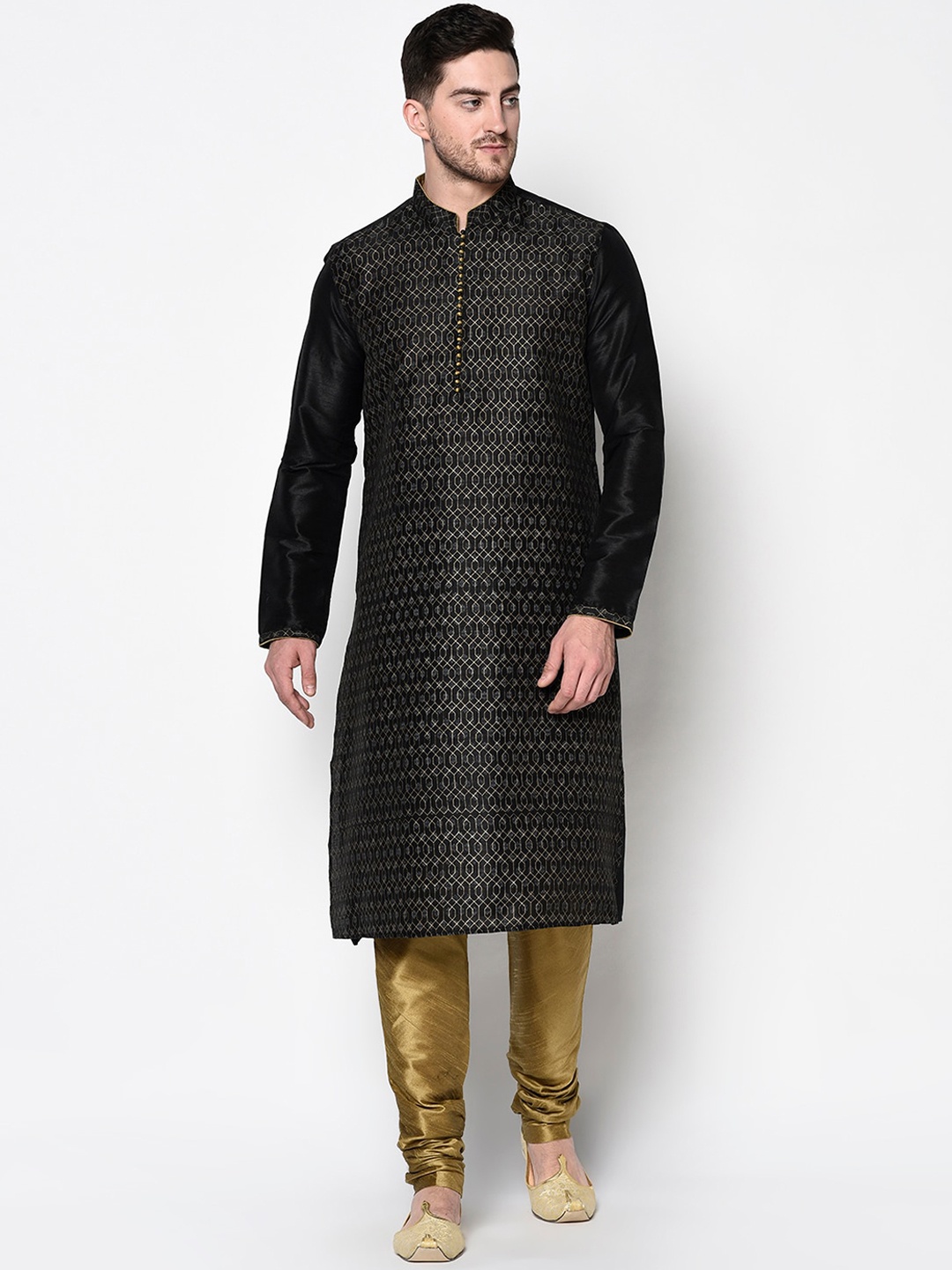 

DEYANN Men Black & Olive Brown Woven Design Kurta with Churidar