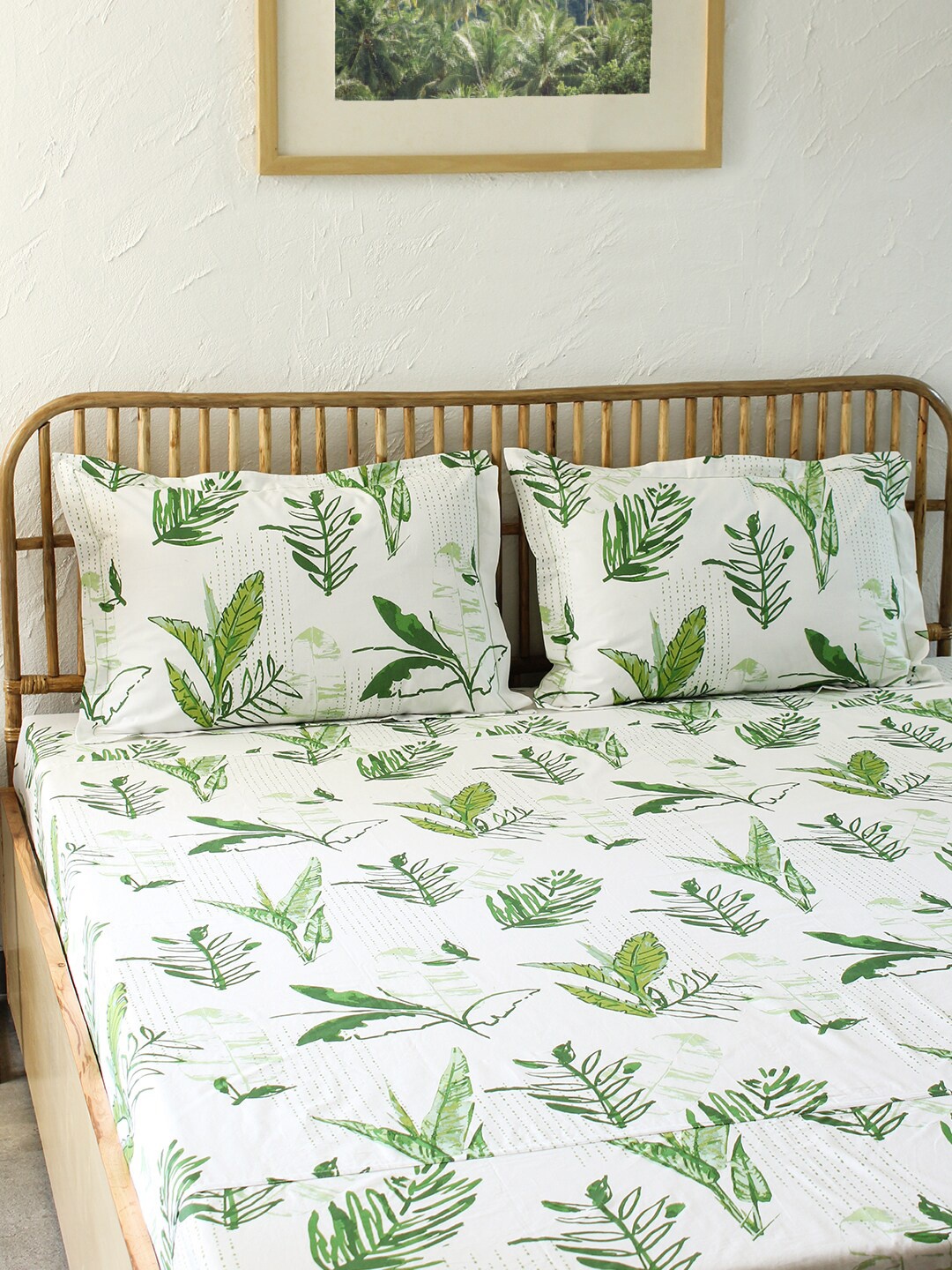 

House This Green & White Floral Printed Double Bedsheet With Pillow Cover
