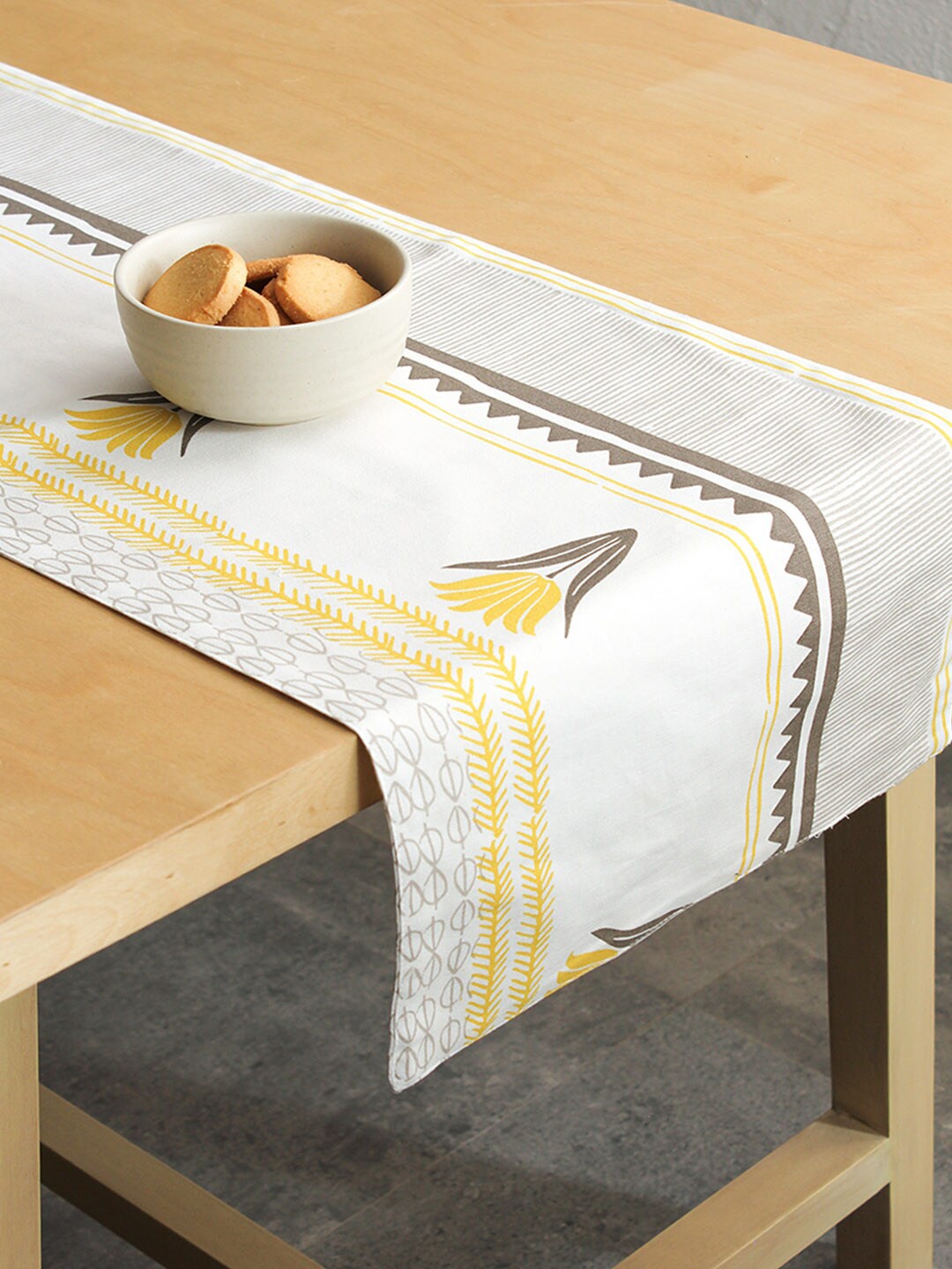 

House This Yellow & Grey Floral Print Table Runner