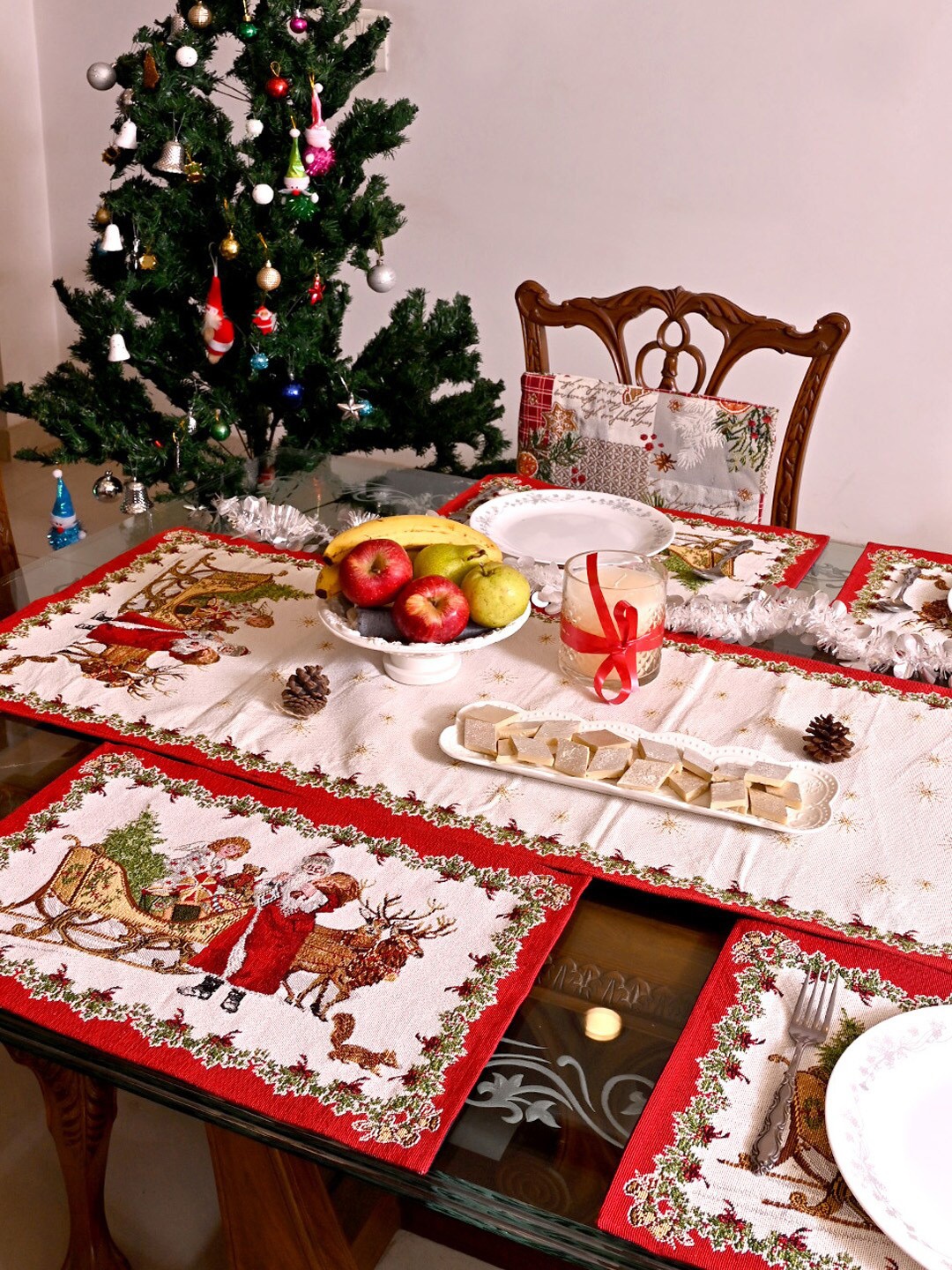

AVI Living Set of 7 White & Red Santa Table Placemats & Runner