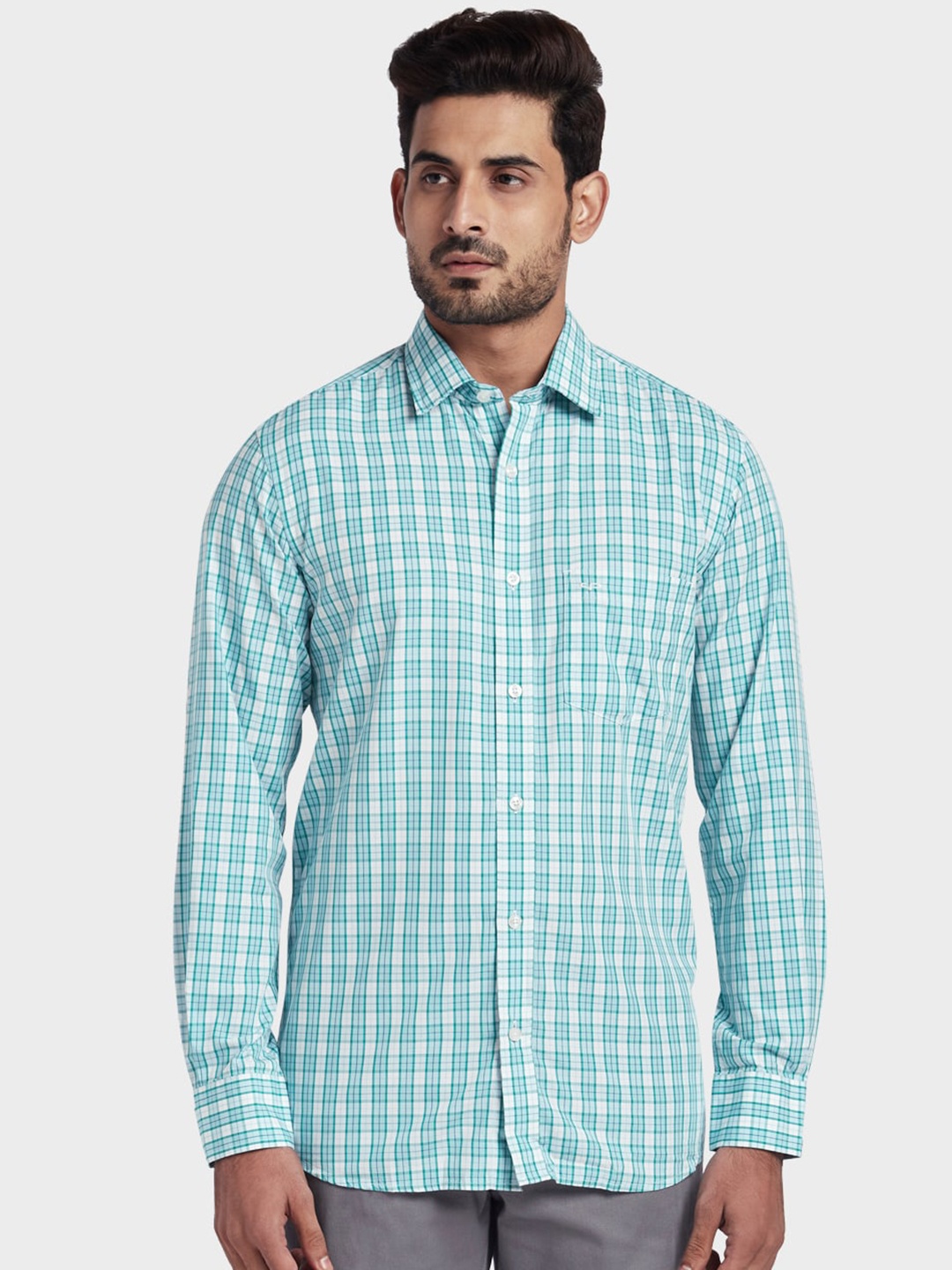 

ColorPlus Men Green Tailored Fit Checked Casual Shirt