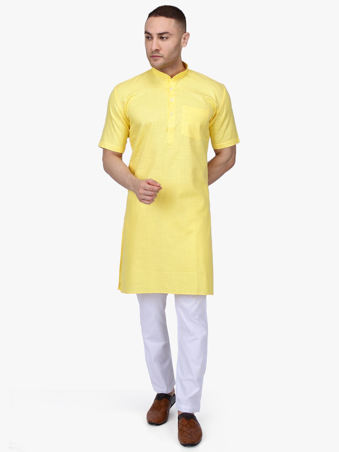 

RAJUBHAI HARGOVINDAS Men Yellow Solid Straight Kurta