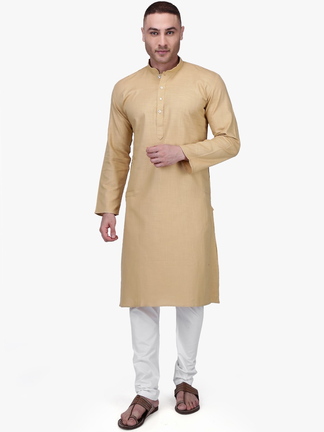 

RAJUBHAI HARGOVINDAS Men Brown & White Solid Kurta with Pyjamas