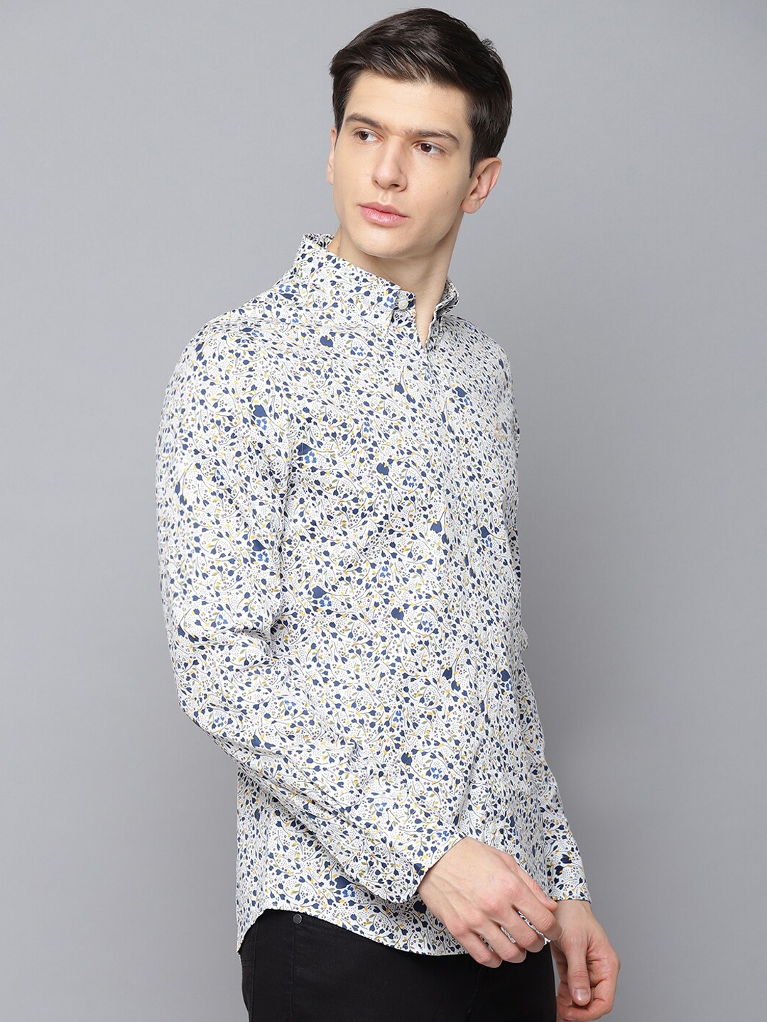 

GANT Men White Regular Fit Printed Casual Shirt
