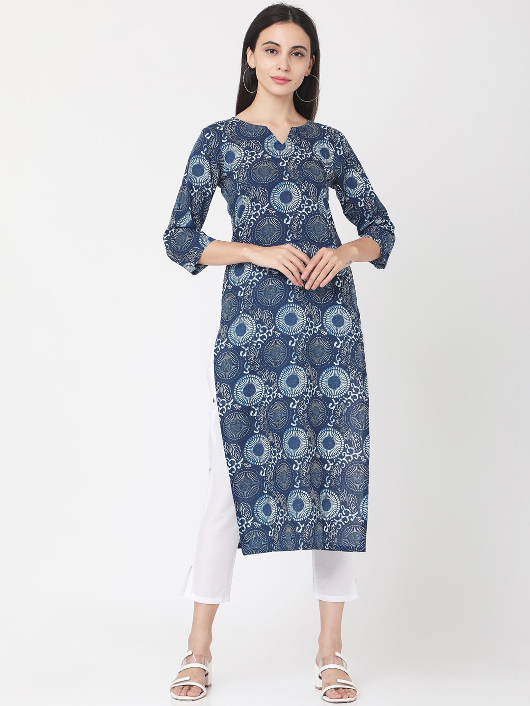 Saanjh Women Navy Blue & White Printed Kurta with Trousers