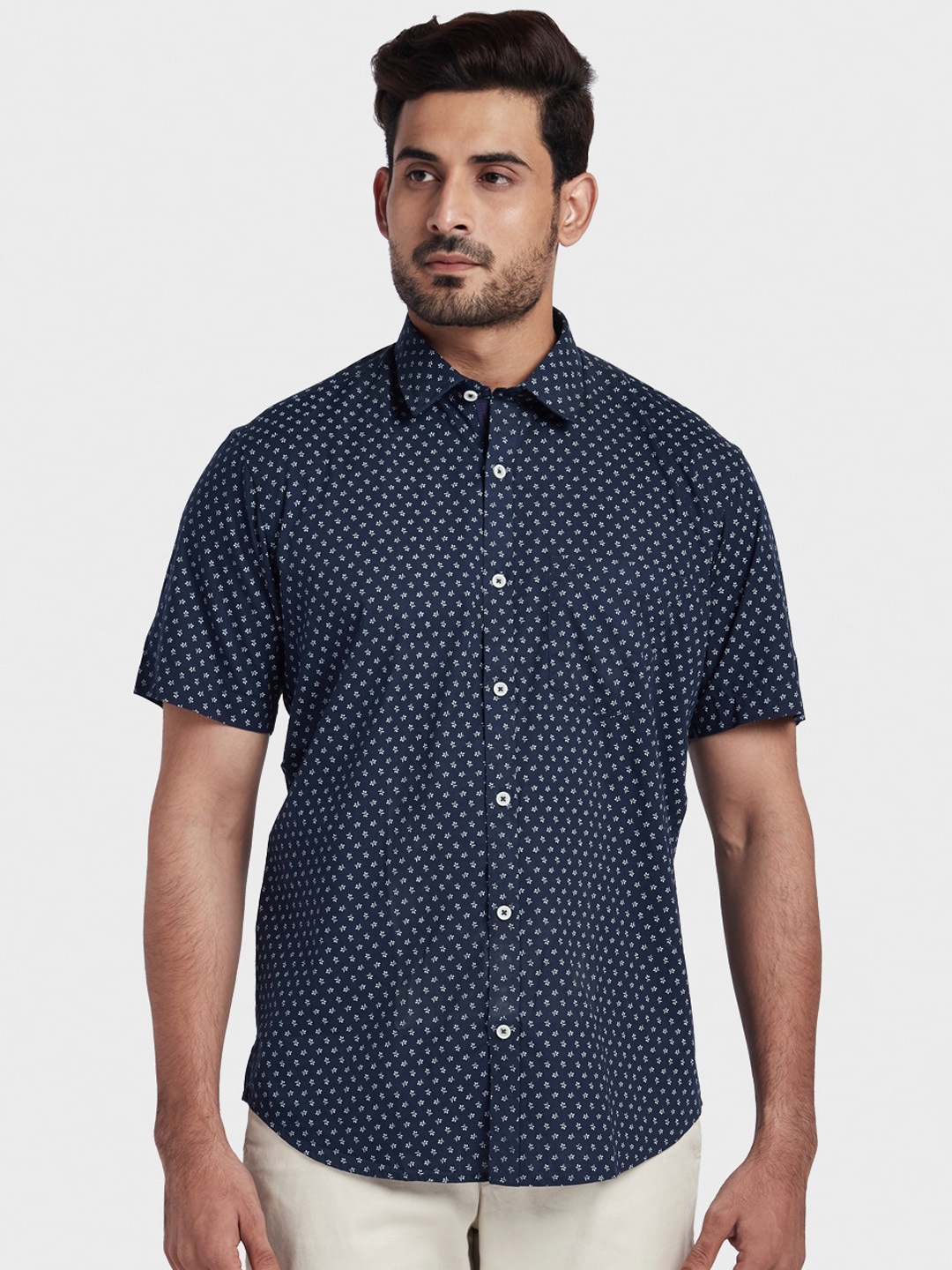 

ColorPlus Men Blue Tailored Fit Printed Casual Shirt