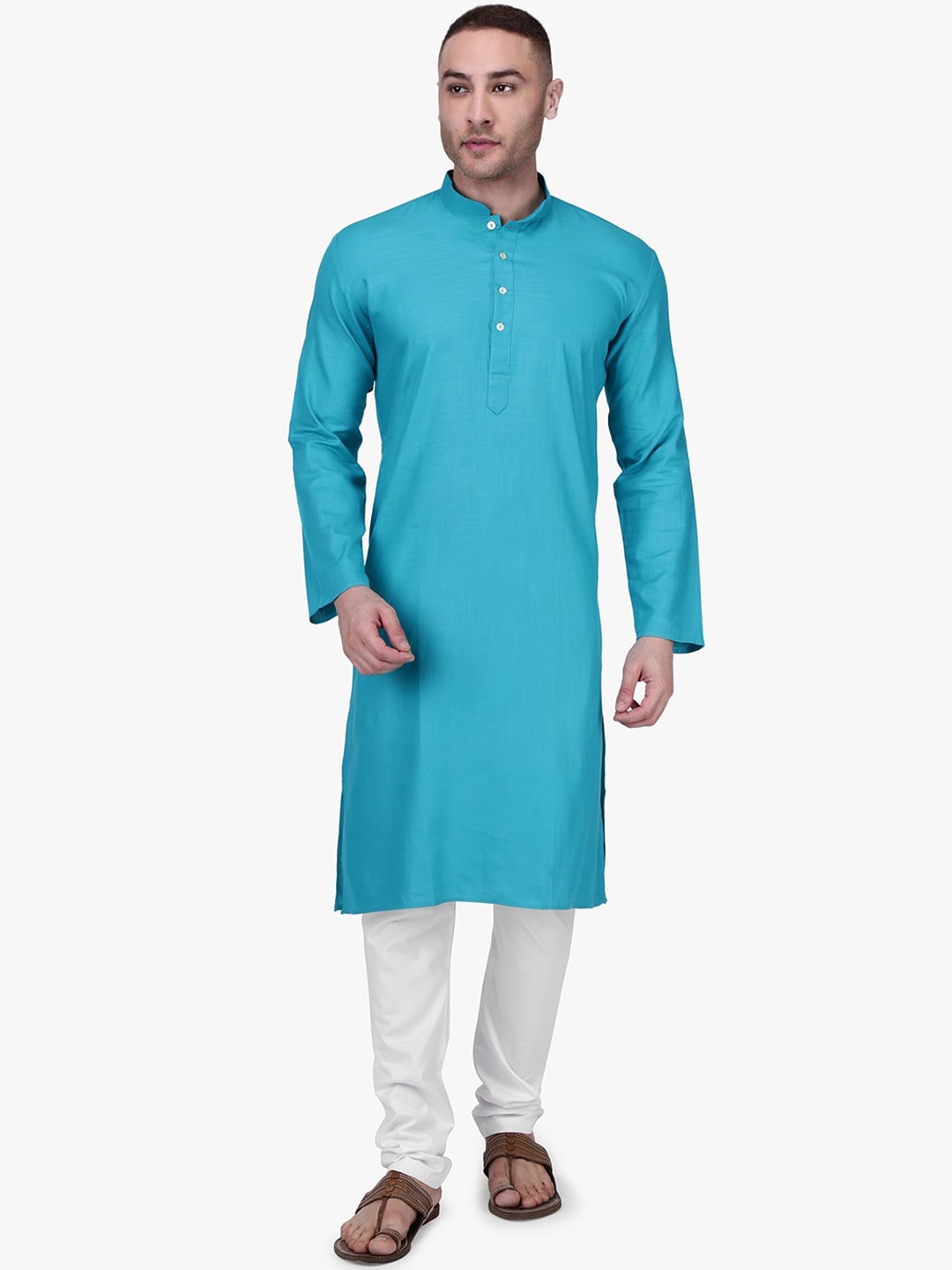 

RAJUBHAI HARGOVINDAS Men Blue & White Solid Kurta with Churidar