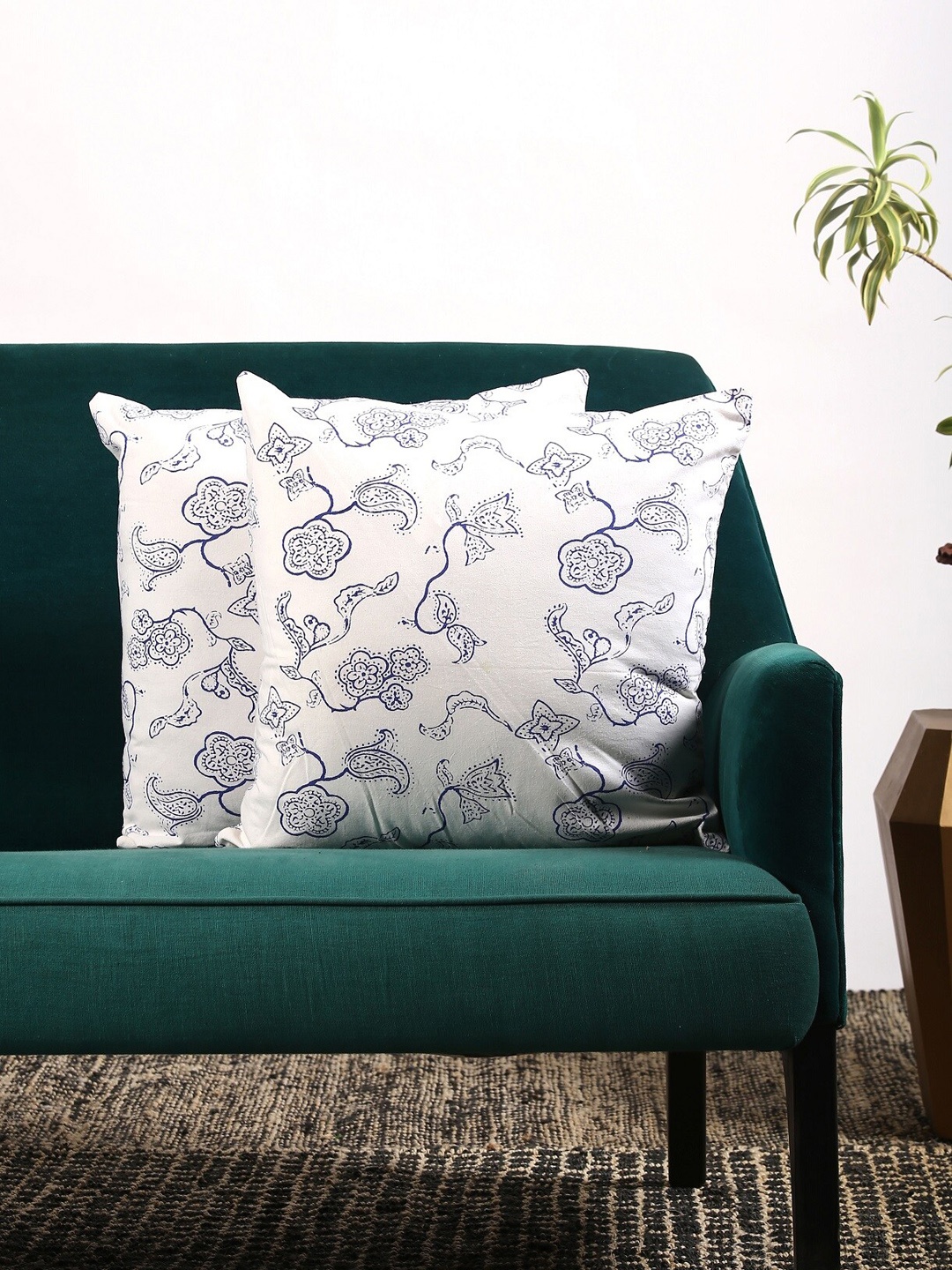 

Contrast Living Set of 2 White & Navy Blue Floral Print Square Cushion Covers