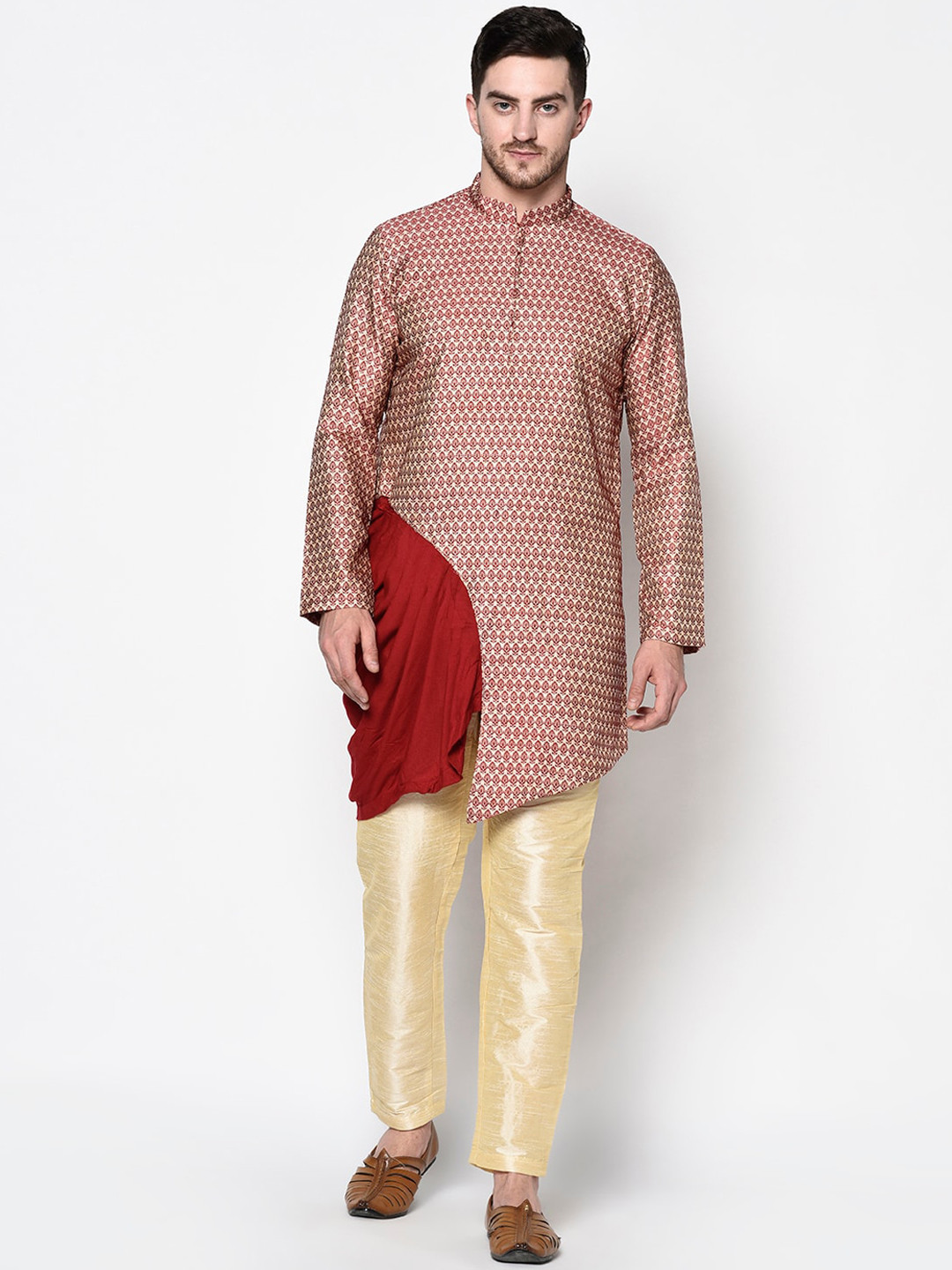 

DEYANN Men Beige & Maroon Embroidered Kurta with Pyjamas