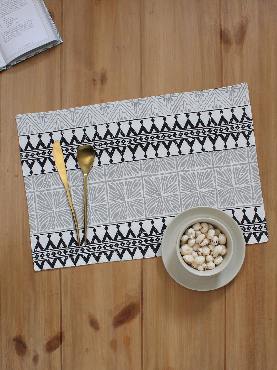 

House This Set Of 2 Grey & Black Printed Table Placemats
