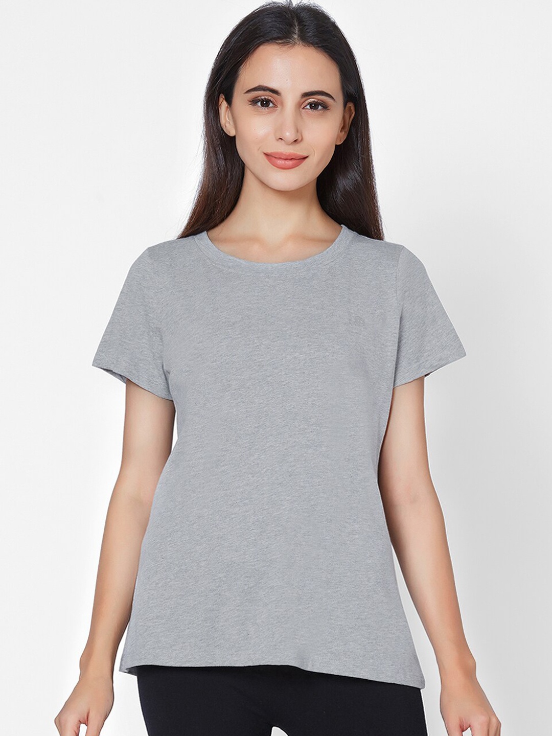 

SOIE Women Grey Melange Solid Lounge Tshirt