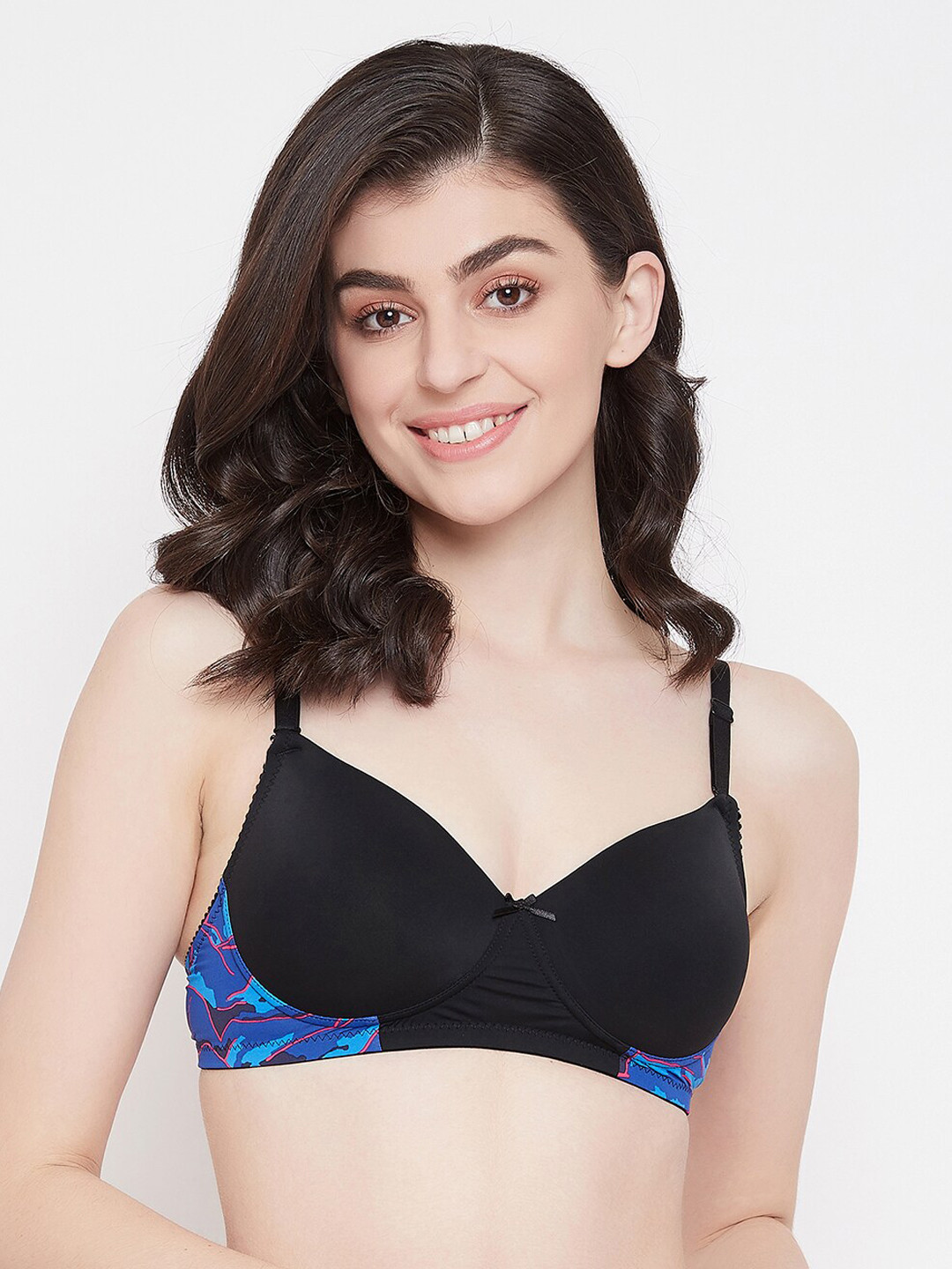 

Clovia Women Black & Blue Printed Padded Non-Wired T-Shirt Bra BR2122P1332B