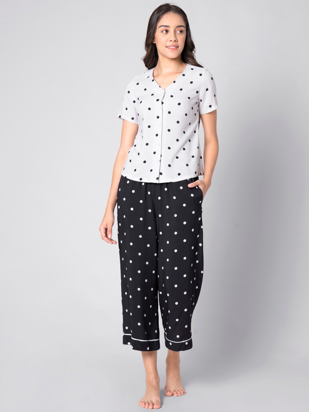 

FabAlley Women Black & White Polka Dot Print Night Suit