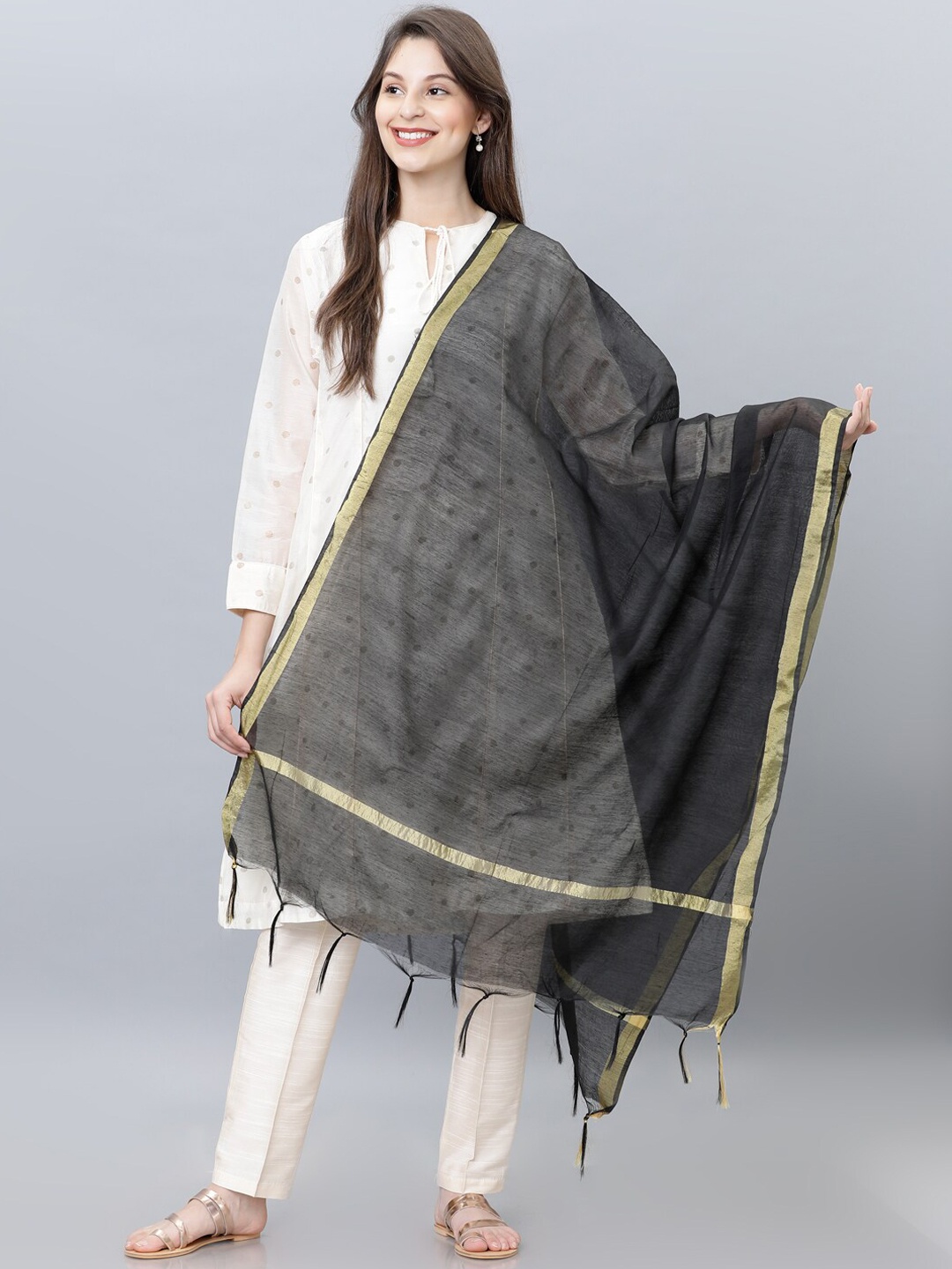 

Vishudh Women Black Printed Chanderi Dupatta