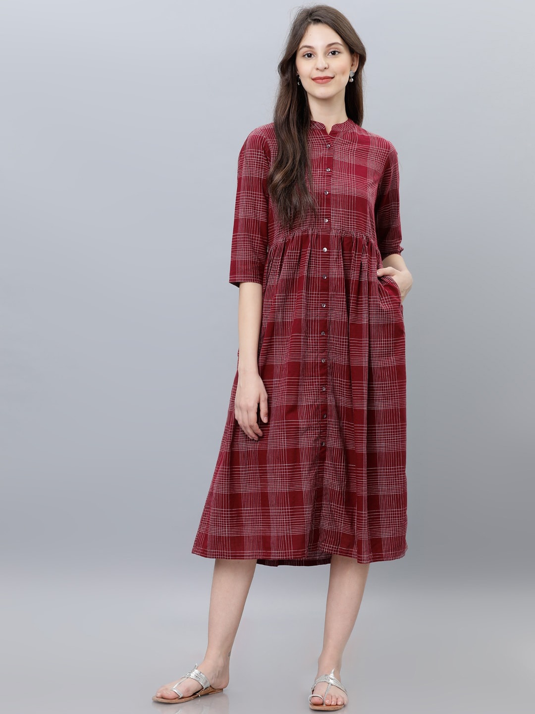 

Vishudh Women Maroon Checked Fit and Flare Dress