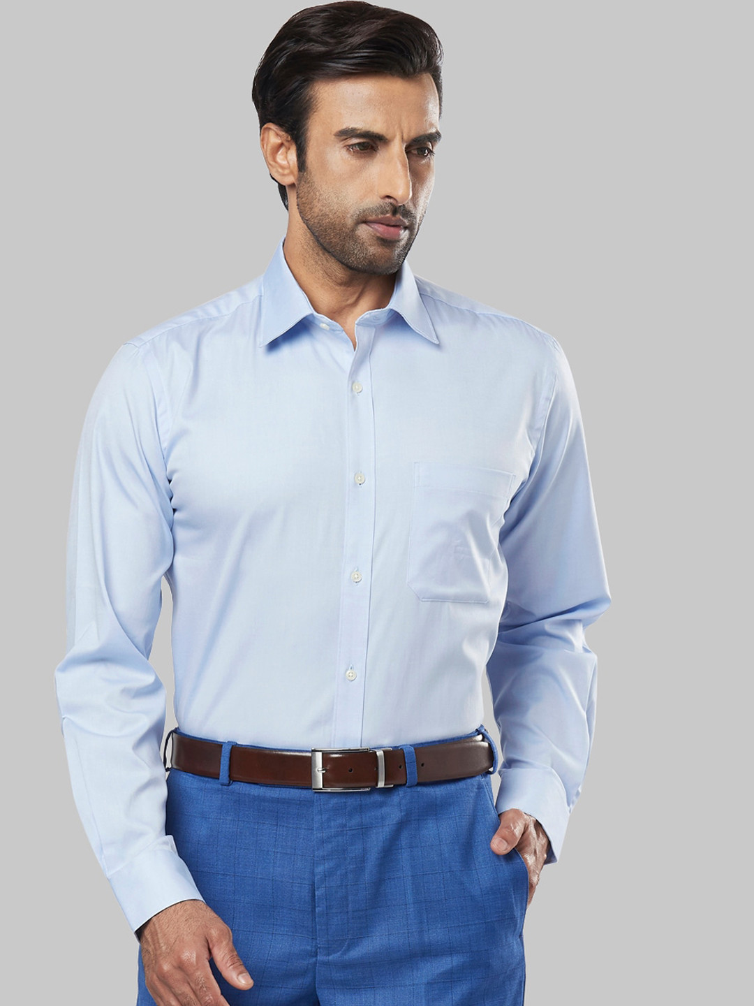 

Raymond Men Blue Regular Fit Solid Formal Shirt