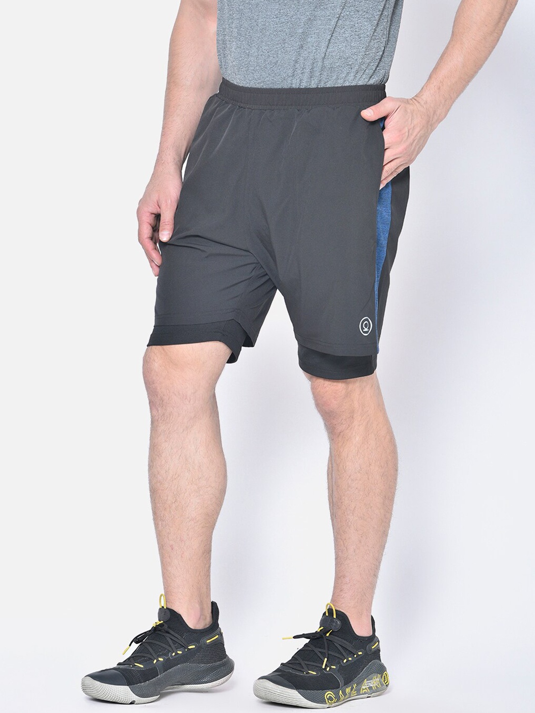 

CHKOKKO Men Black Solid Regular Fit Sports Shorts