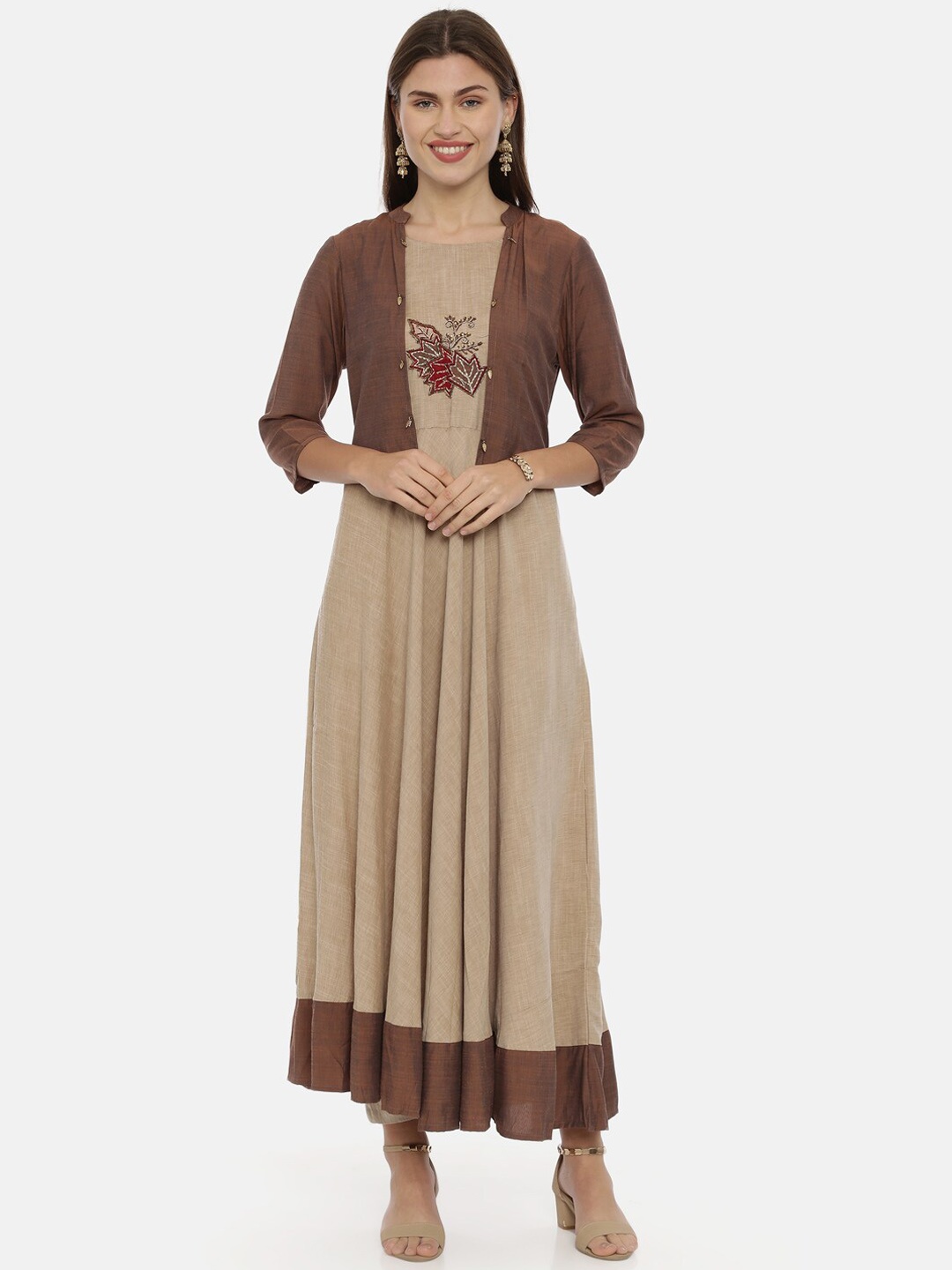

Neerus Women Brown Solid Anarkali Kurta