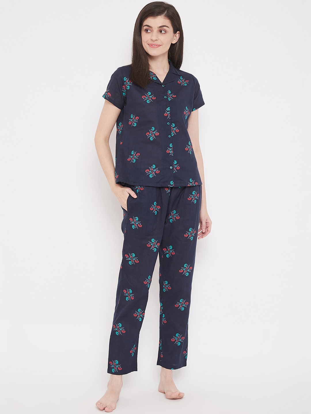 

Clovia Women Blue Printed Night suit