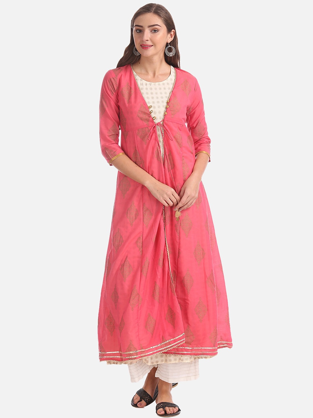 

Anahi Women Beige & Pink Printed A-Line Kurta With Shrug