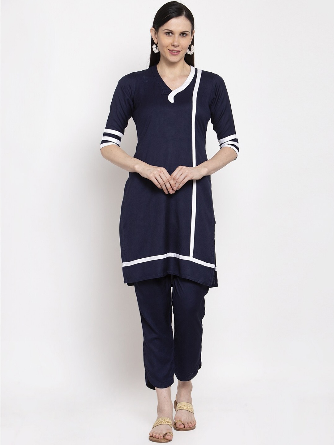 

DUGRI BE THE ONE Women Navy Blue & White Striped Kurta with Trousers
