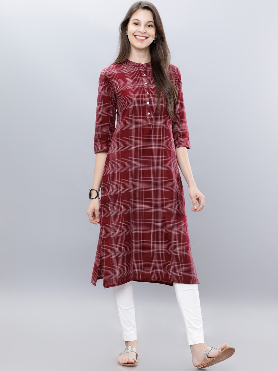 

Vishudh Women Maroon & Off-White Checked A-Line Kurta