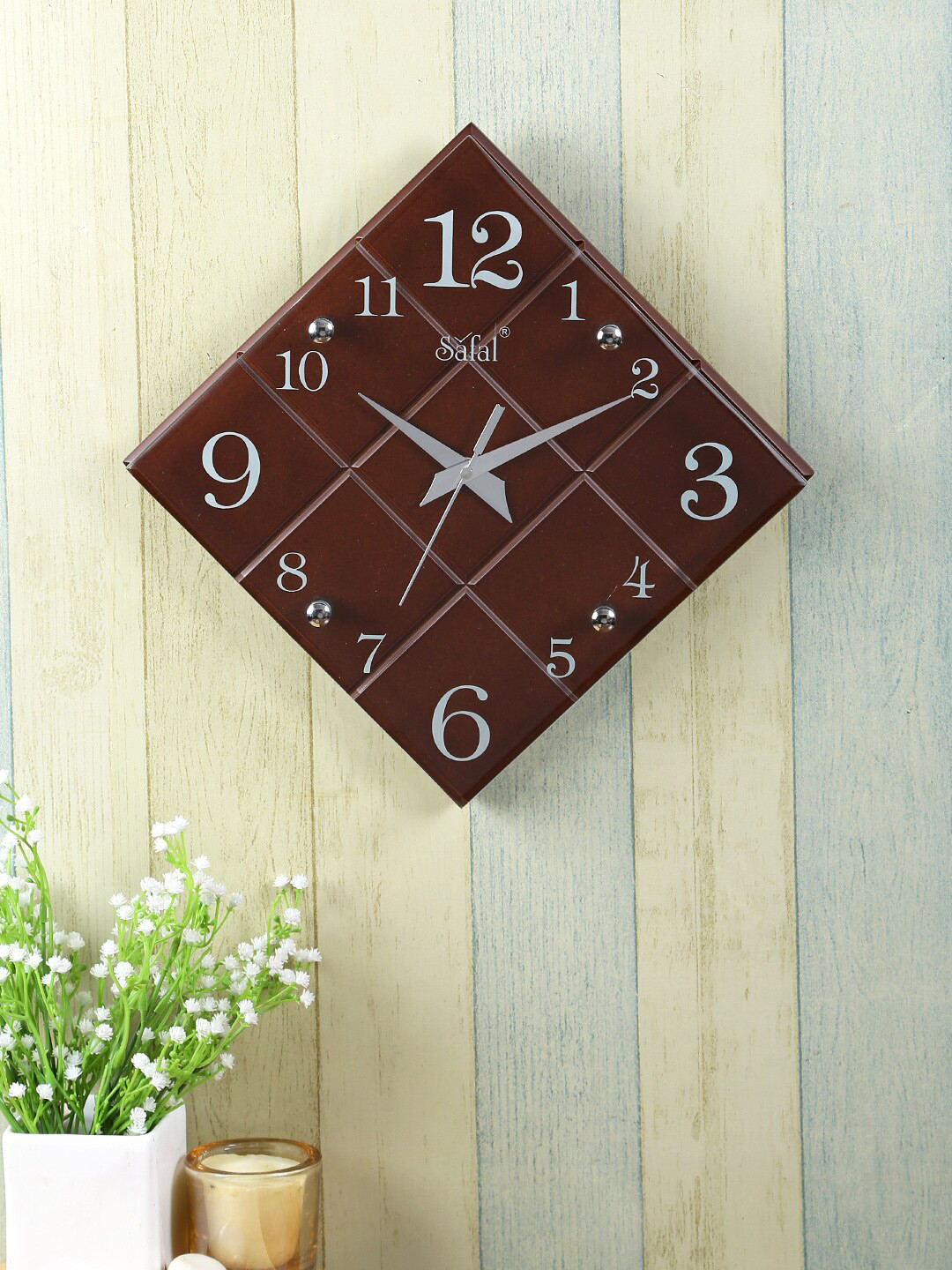 

Safal Brown 32cm Dial Analogue Wall Clock