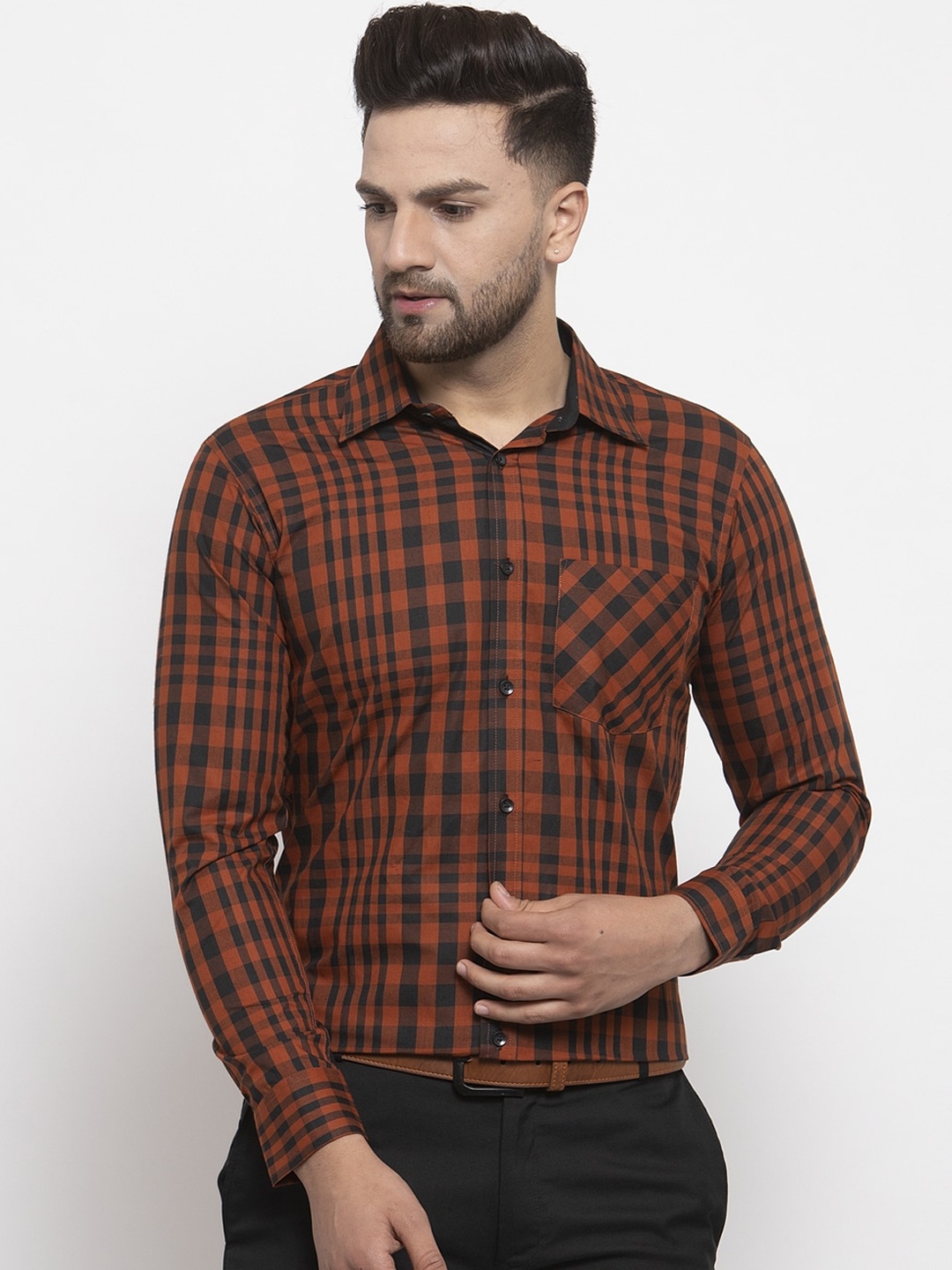 

Purple State Men Brown & Black Slim Fit Checked Casual Shirt