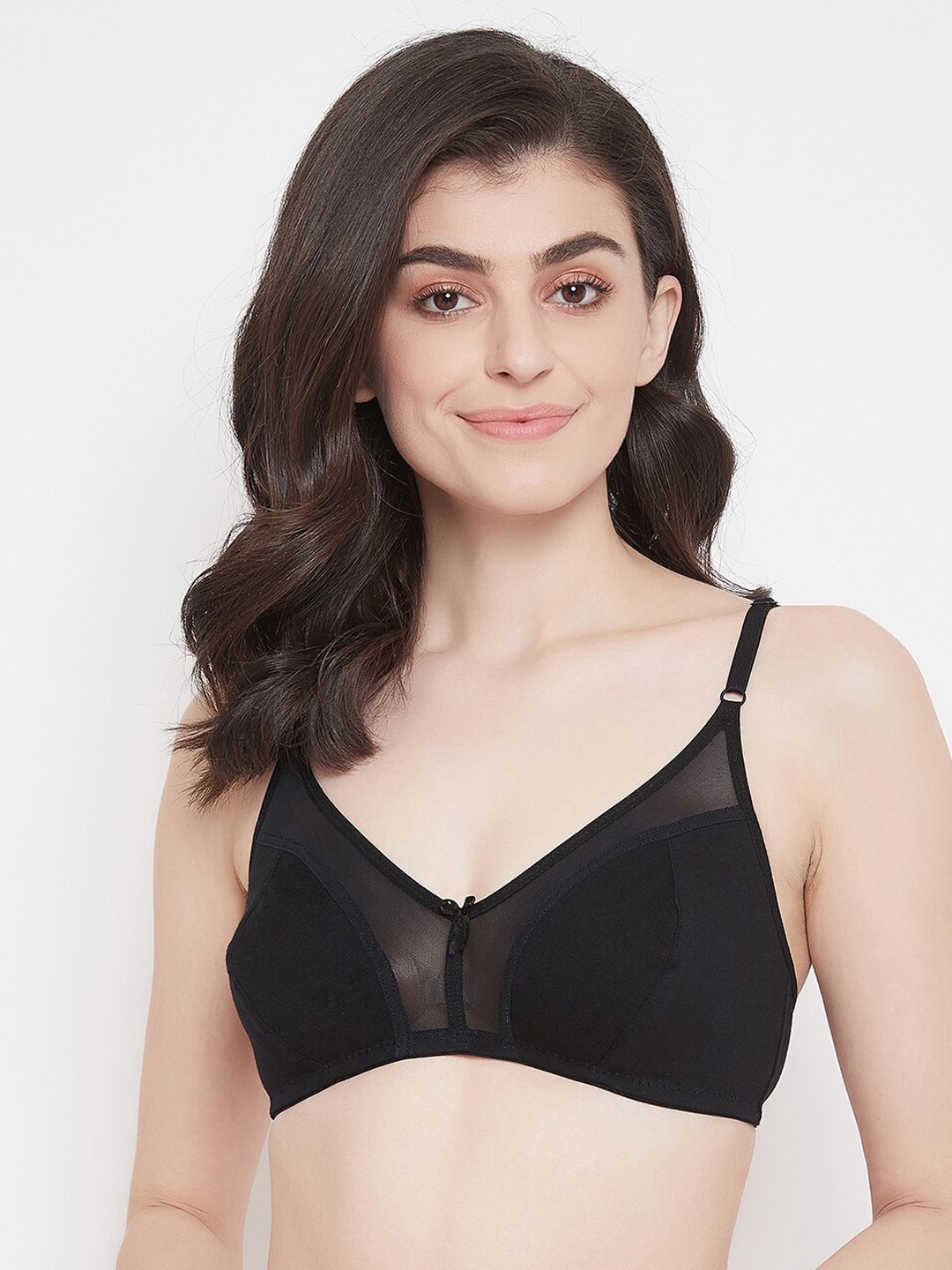 

Clovia Black Solid Non-Wired Non Padded Everyday Bra BR1822O1332B
