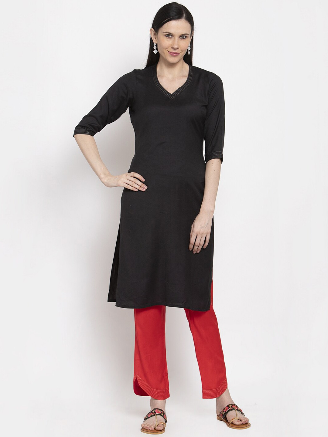 

DUGRI BE THE ONE Women Black & Red Solid Kurta with Trousers