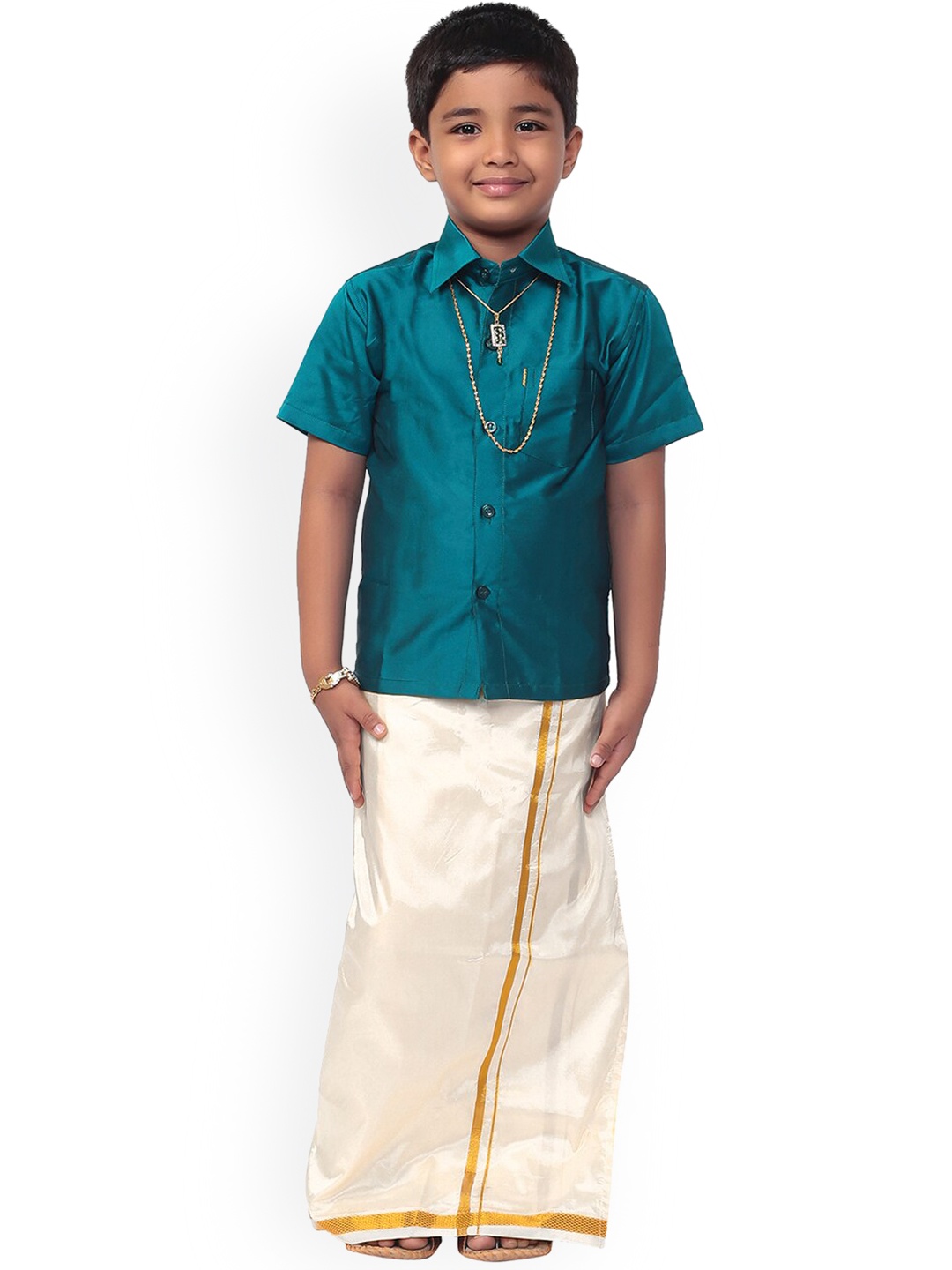 Thala-thalapathy Boys Blue & Off-White Solid Shirt with Veshti & Towel With Gift Set