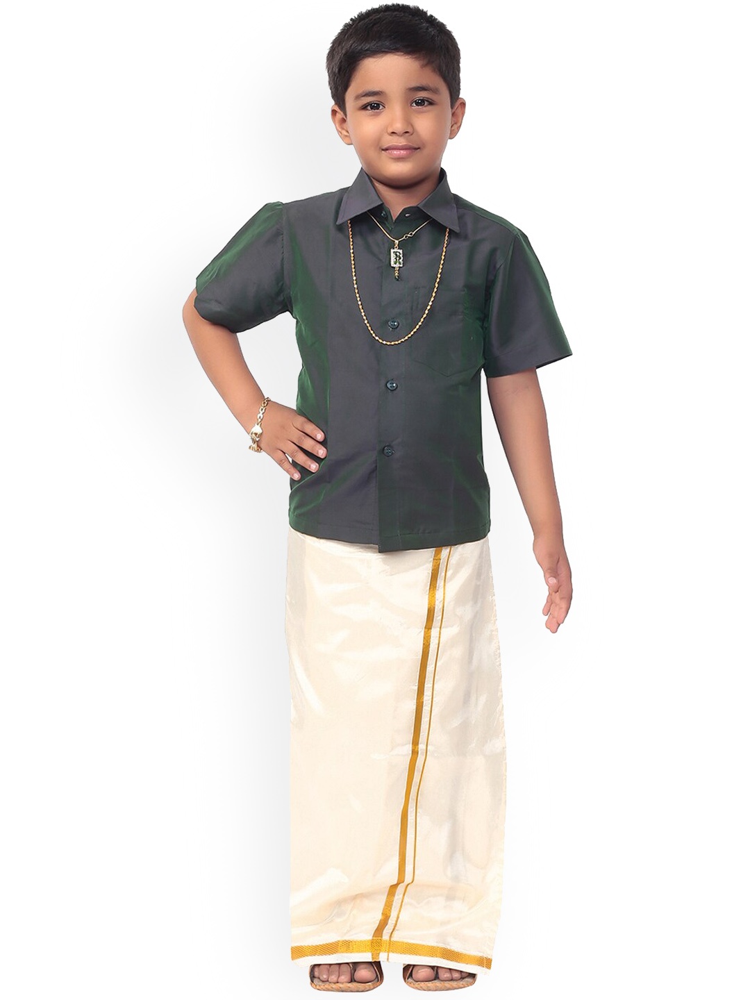 

Thangamagan Boys Teal Green & White Solid Shirt and Veshti